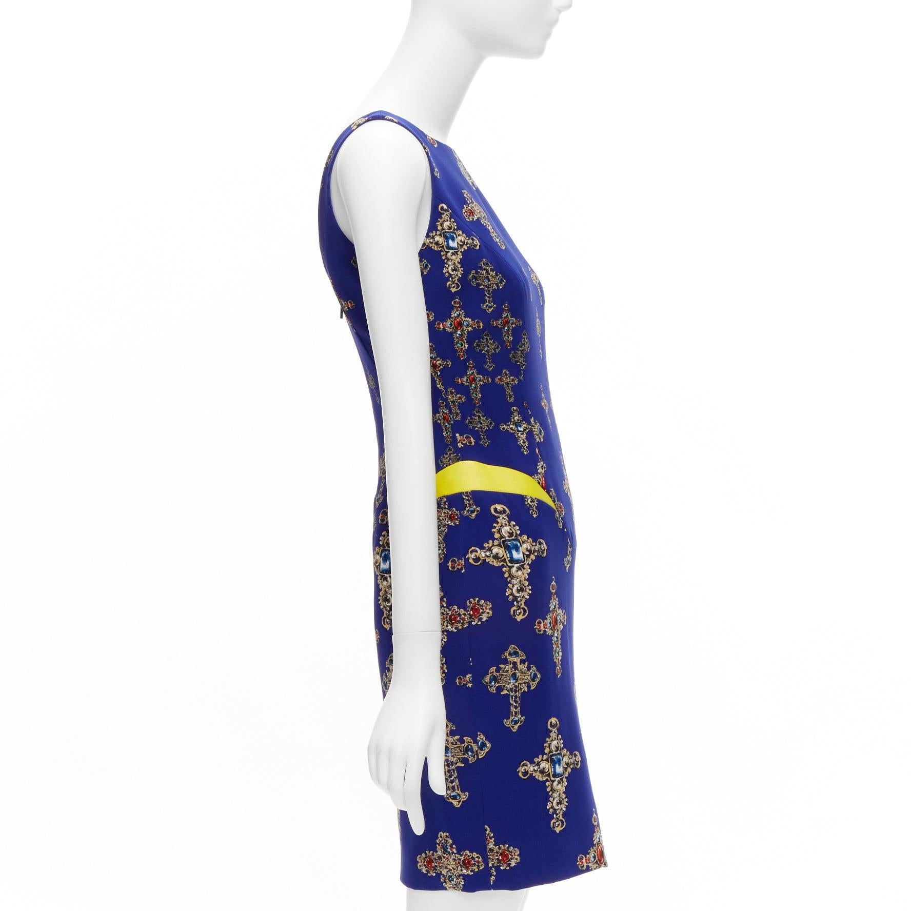 Women's VERSACE 2012 royal blue Byzantine Cross print yellow leather waist shift dress For Sale