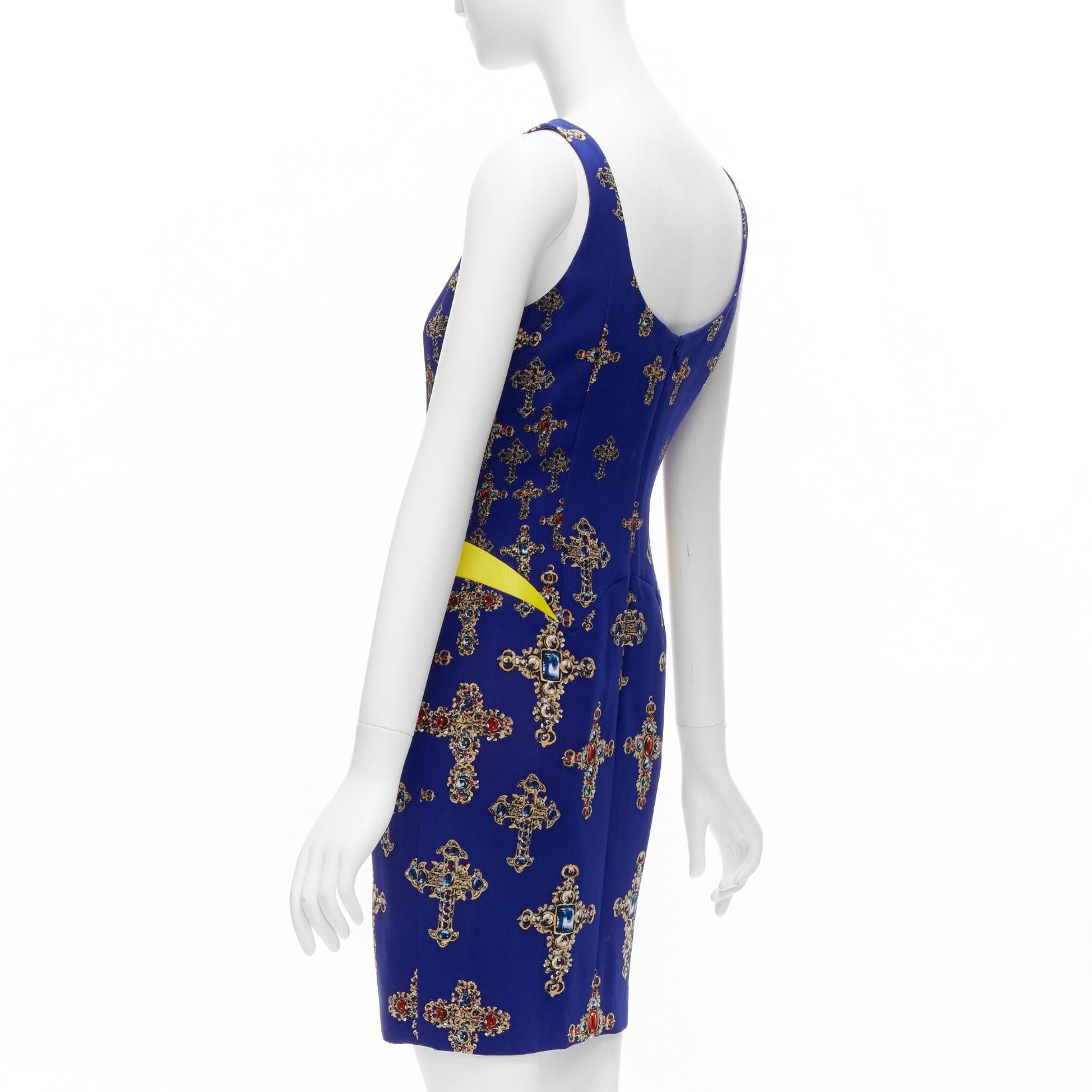 VERSACE 2012 royal blue Byzantine Cross print yellow leather waist shift dress For Sale 2