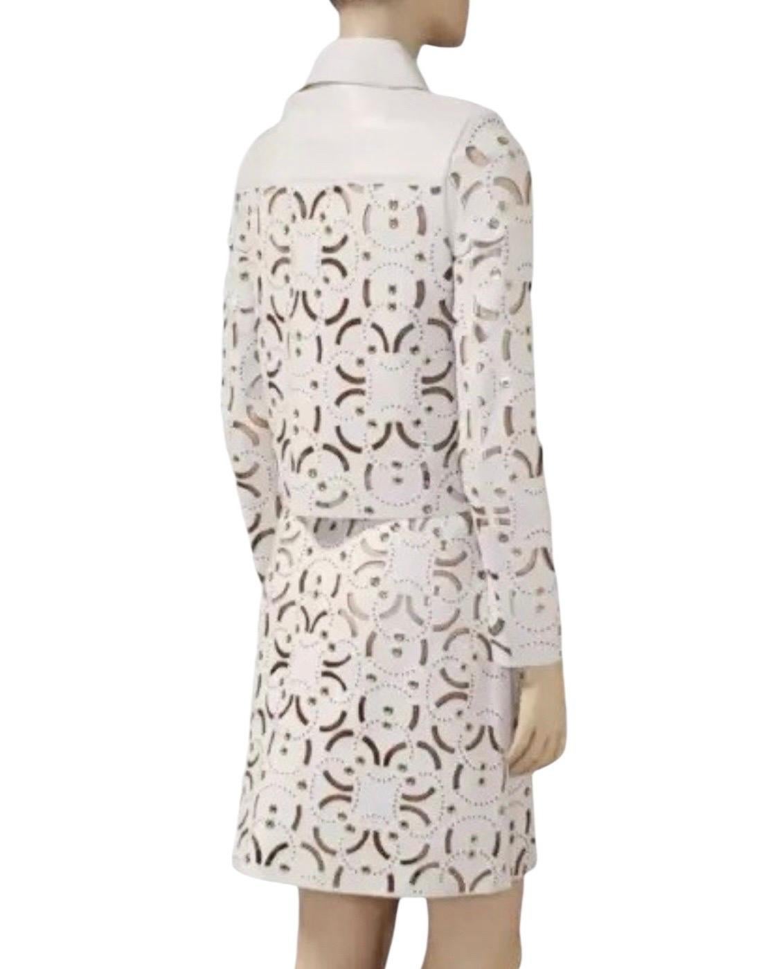 Versace 2012 Pasarela Corte Láser Falda de Cuero Blanco Perlado Traje en venta 1