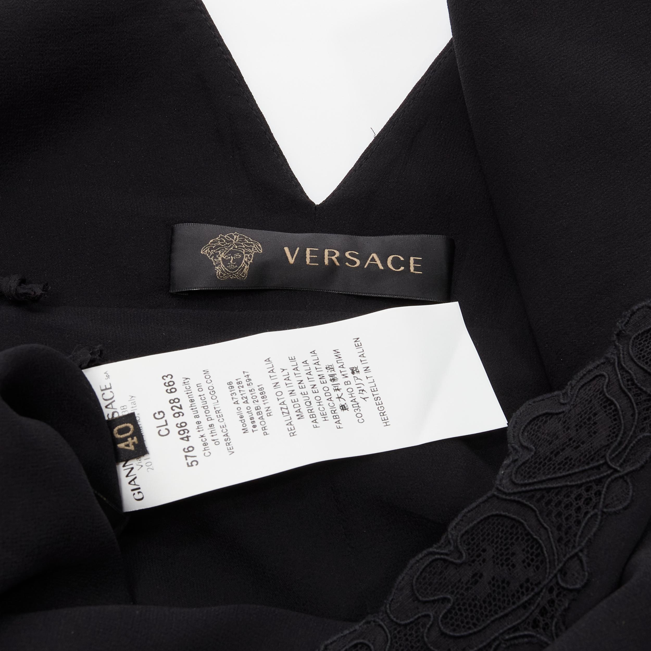 VERSACE 2015 black silk lace V-neck chainmail trim pleated mini dress IT40 S For Sale 4