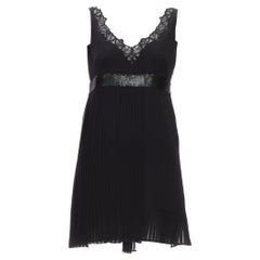 VERSACE 2015 black silk lace V-neck chainmail trim pleated mini dress IT40 S