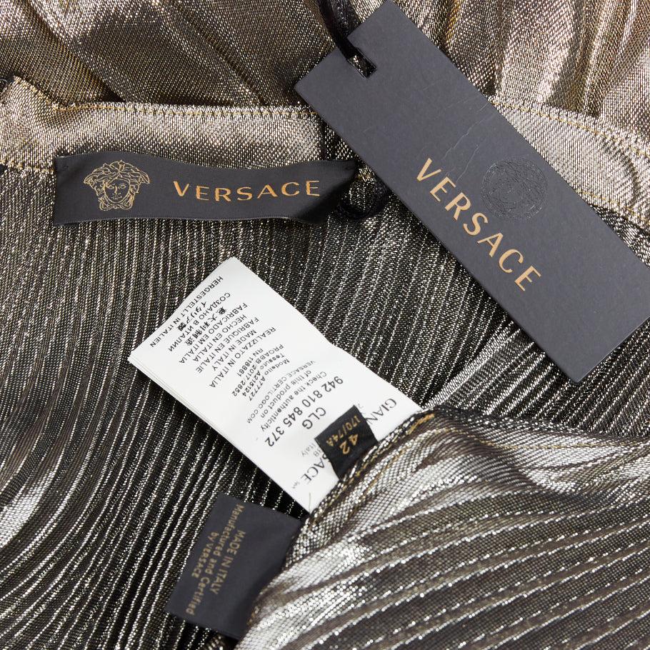 VERSACE 2017 metallic gold silk-lame baroque trim pleated full skirt IT42 M For Sale 3
