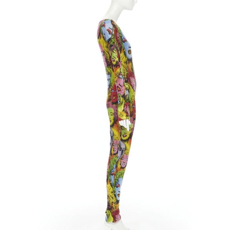 VERSACE Combinaison de défilé Tribute Pop Art incrustée de cristaux incrustés de strasss IT38 XS, 2018 Neuf - En vente à Hong Kong, NT
