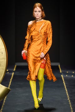 VERSACE 2019 ROSE SATIN PUMP SHOES w/ GOLD PLATED CRYSTAL EMBELLISHED BOW 38 - 8