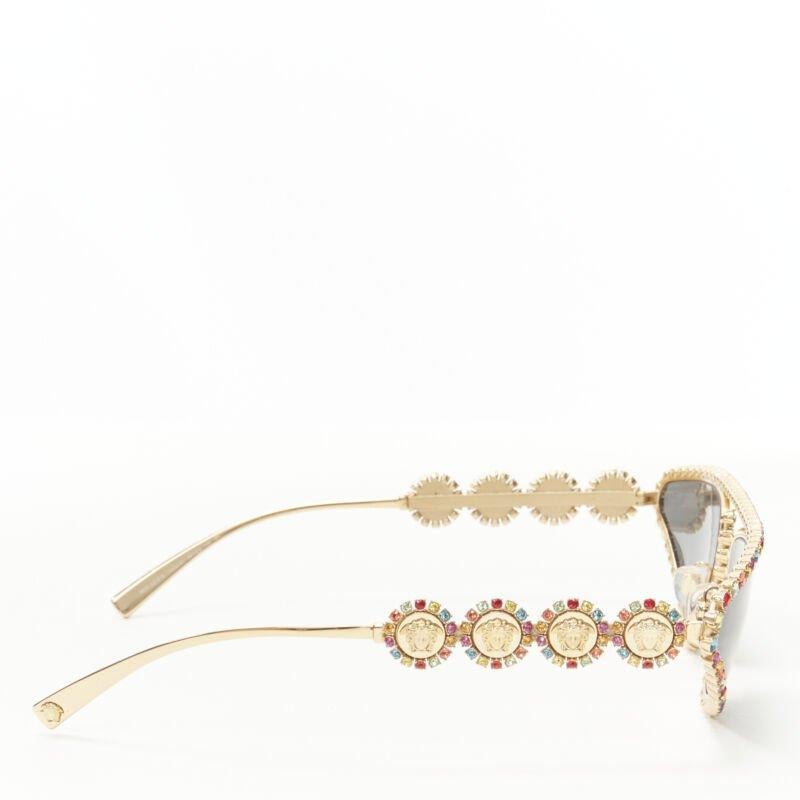 VERSACE 2019 Runway Signature Medusa rhinestone crystal sunglasses Rare In New Condition For Sale In Hong Kong, NT