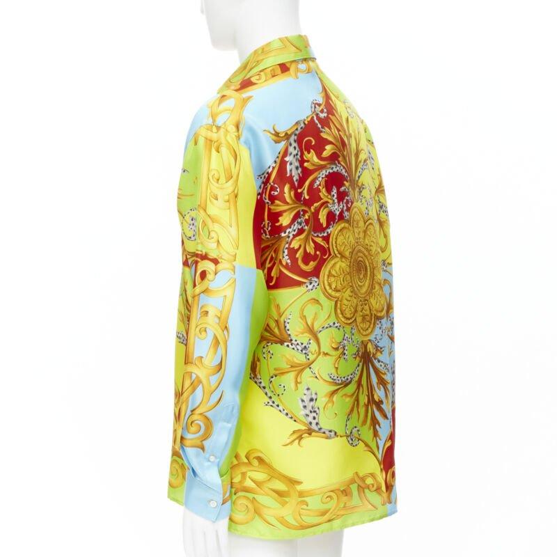Men's VERSACE 2020 Barocco Acanthus Pop Print Limited silk shirt EU39 S For Sale