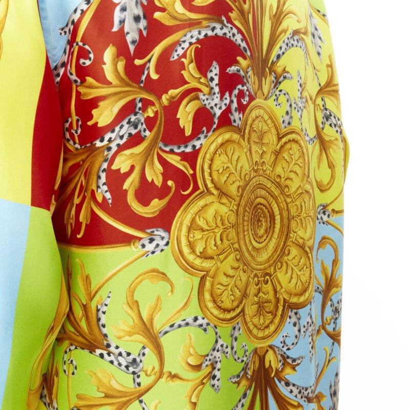 VERSACE 2020 Barocco Acanthus Pop Print Limited silk shirt EU39 S For Sale 3