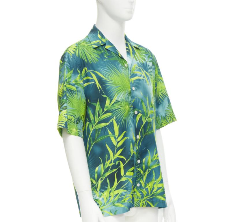 Green VERSACE 2020 Iconic JLo Jungle print green tropical print shirt EU41 XL