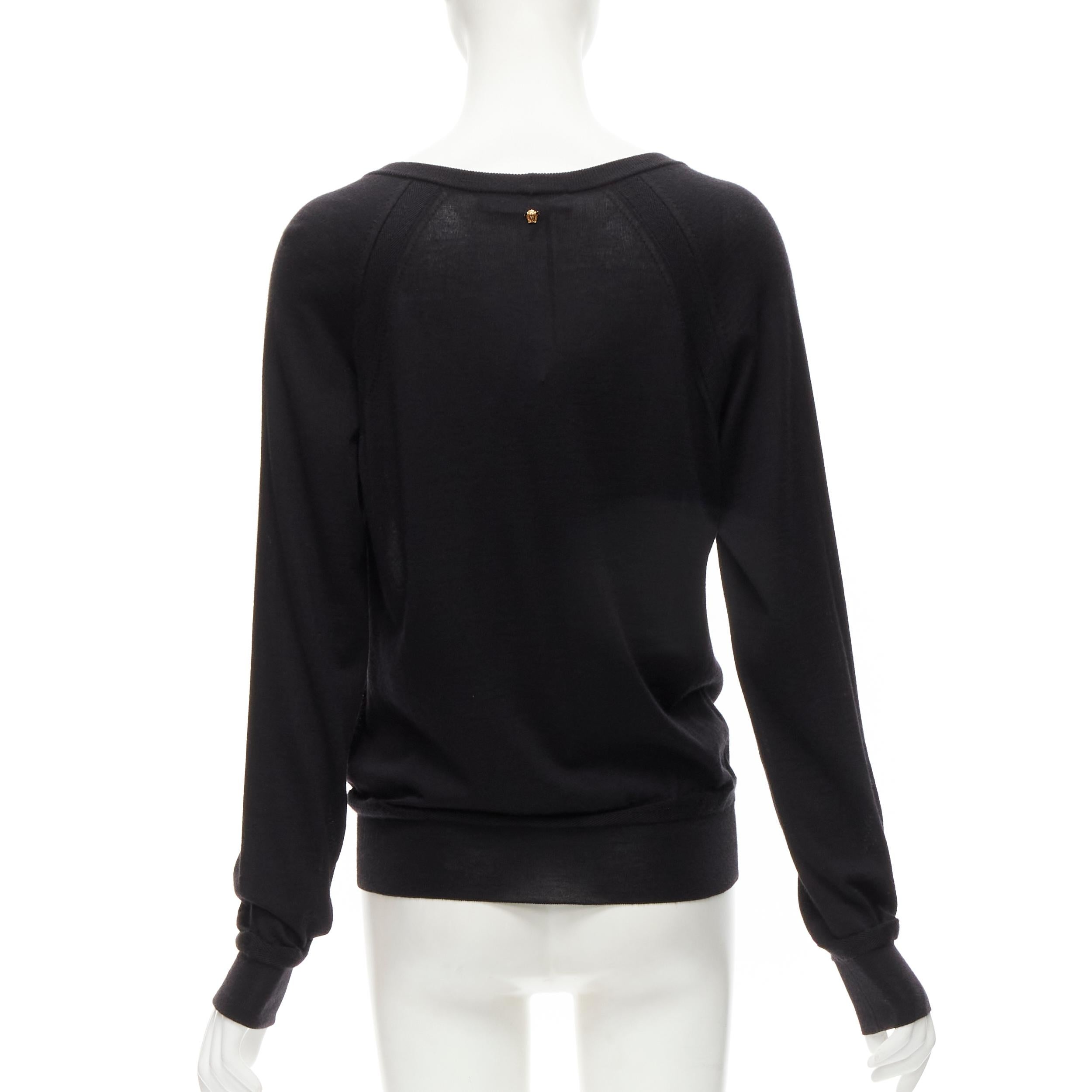 VERSACE 2020 - Cardigan Medusa à boutons en laine noire cashmere soie IT38 XS Pour femmes en vente