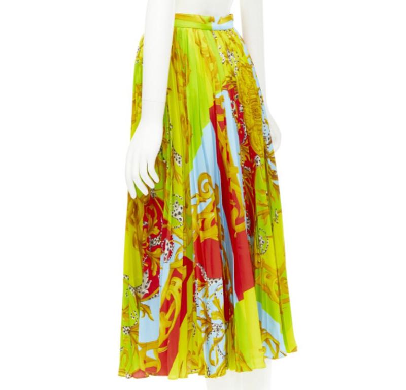 VERSACE 2020 Gonna midi plissettata Barocco Acanthus Pop Medusa IT38 XS in vendita 1