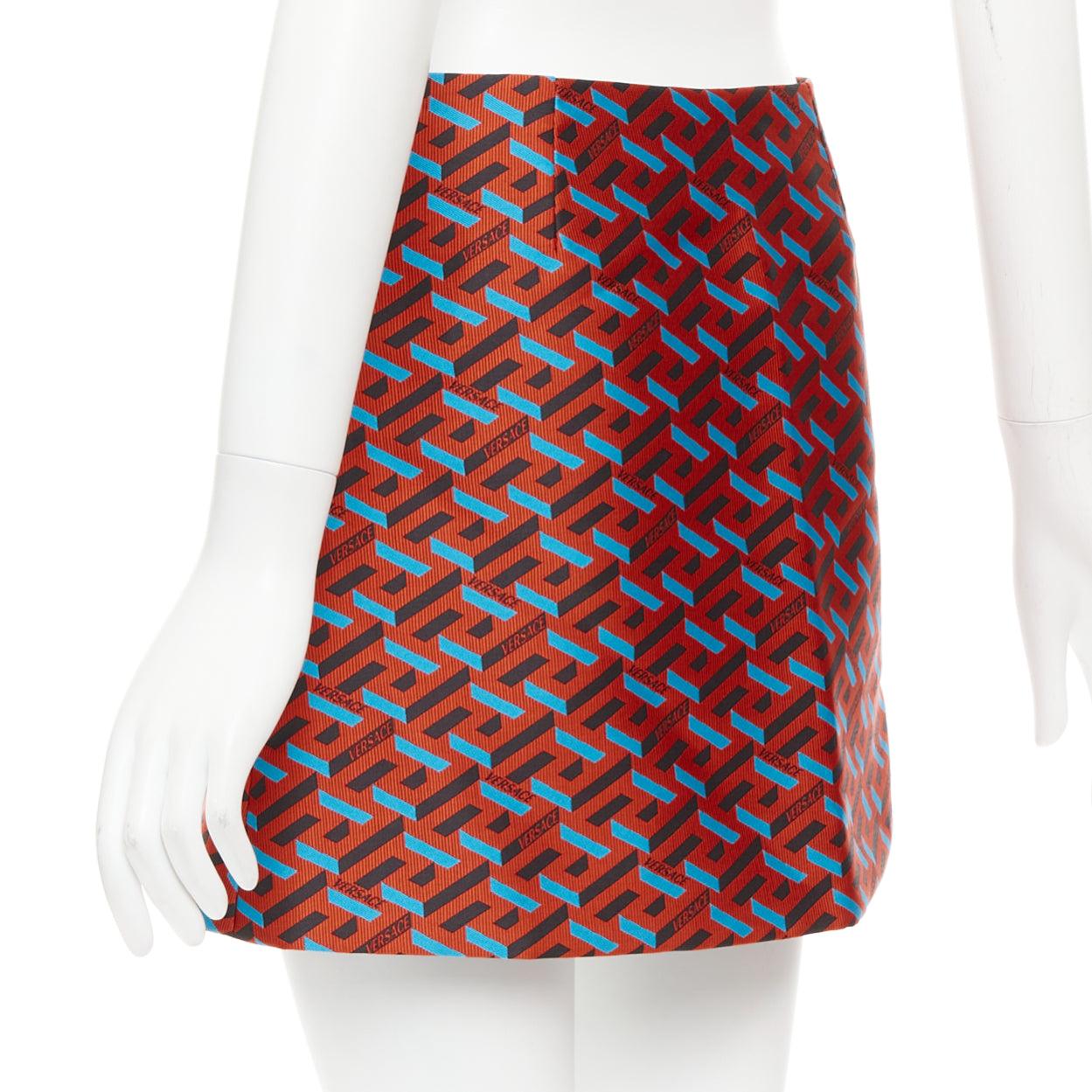 VERSACE 2021 La Greca red blue black logo geometric split mini skirt IT36 XXS For Sale 1