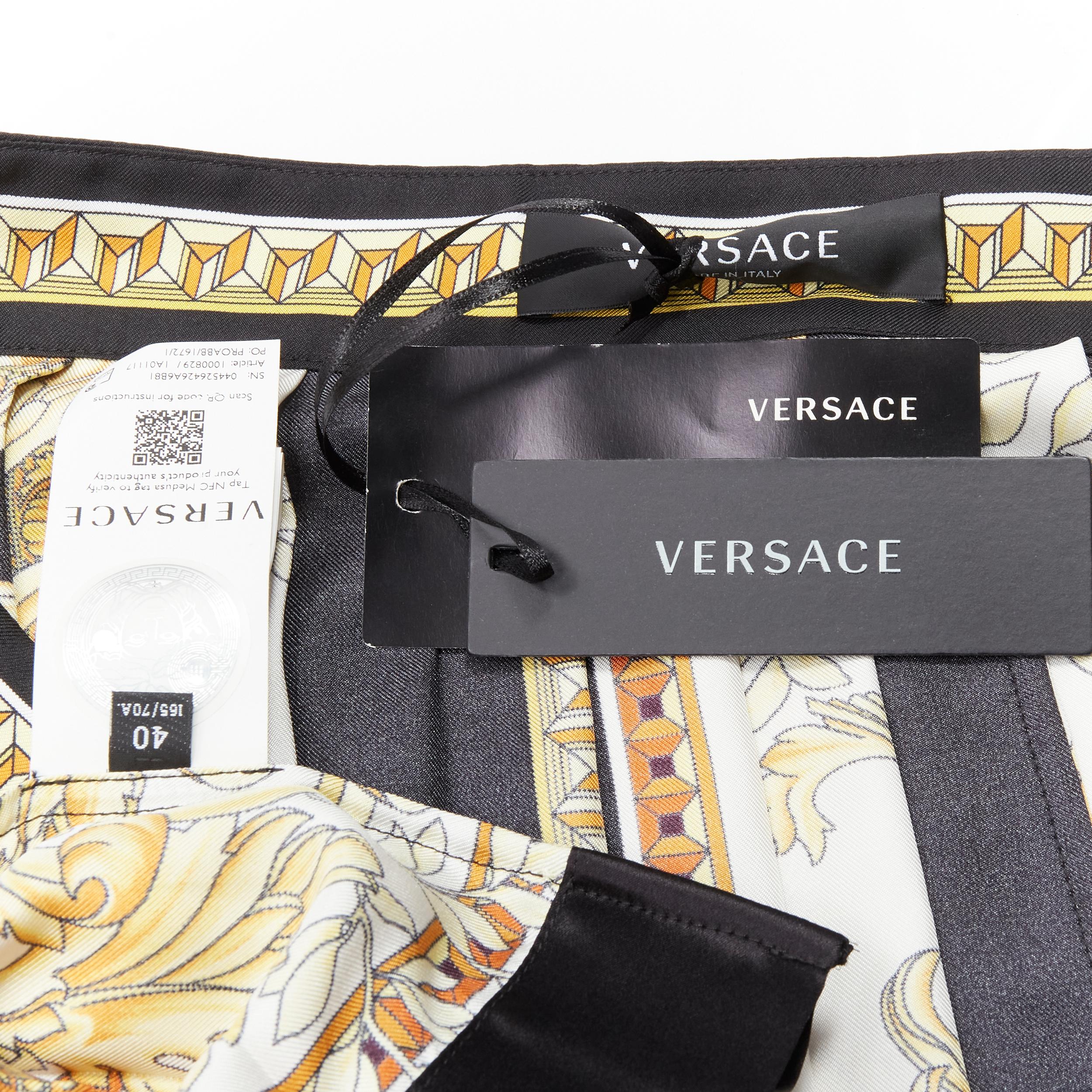 VERSACE 2021 Renaissance Barocco black gold silk pleated skirt IT40 S For Sale 4
