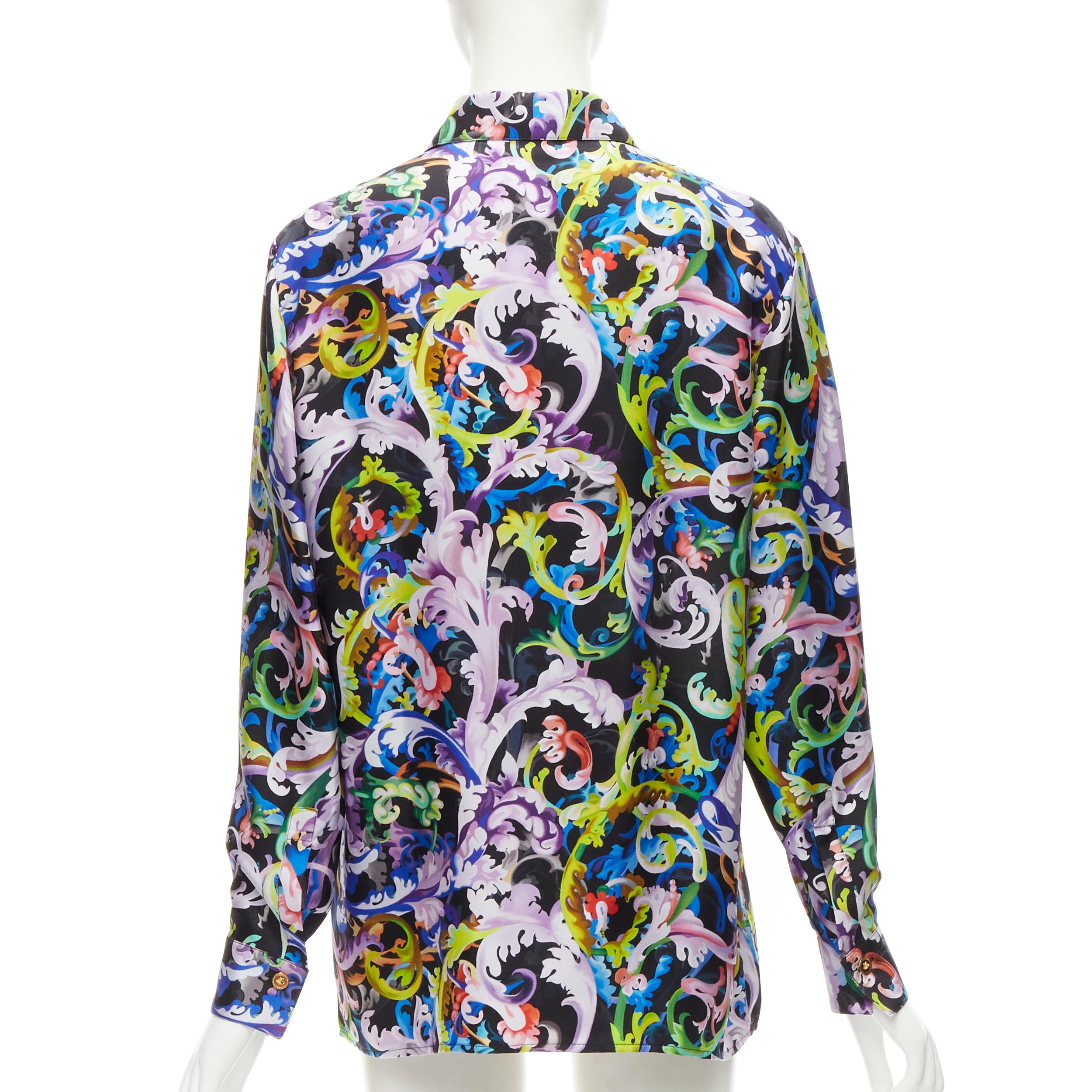 VERSACE 2021 Runway Baroccoflage 100% silk gold Medusa shirt IT40 S In Excellent Condition For Sale In Hong Kong, NT