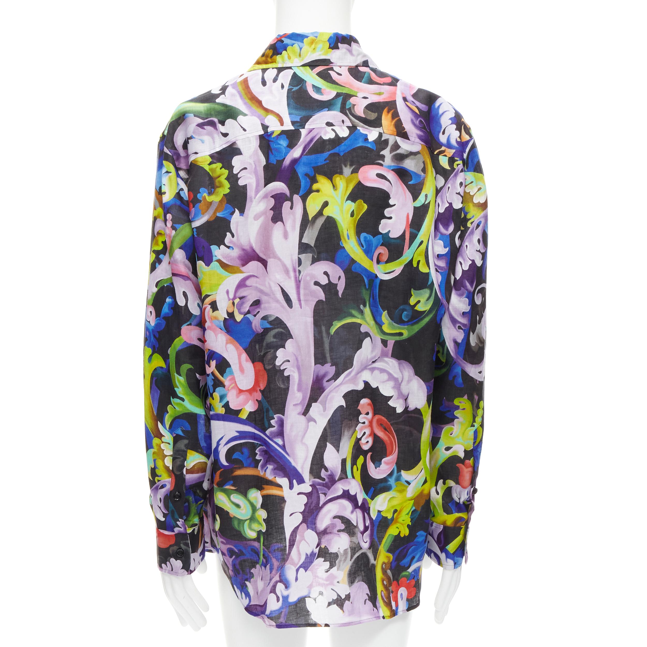 VERSACE 2021 Runway Baroccoflage colorful baroque floral linen shirt EU40 L In Excellent Condition For Sale In Hong Kong, NT