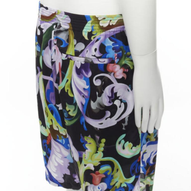 VERSACE 2021 Runway Baroccoflage floral baroque wide shorts IT46 S For Sale 1