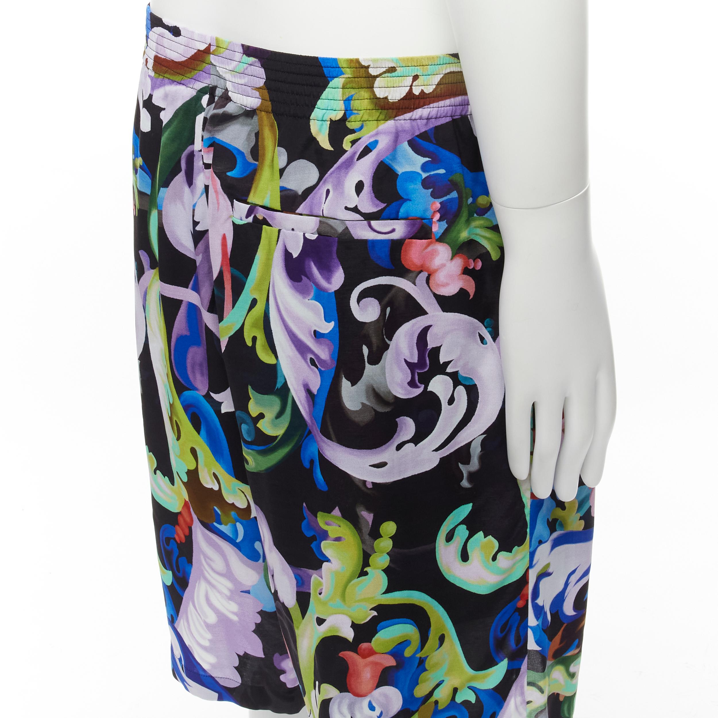 VERSACE 2021 Runway Baroccoflage floral baroque wide shorts IT50 L For Sale 1