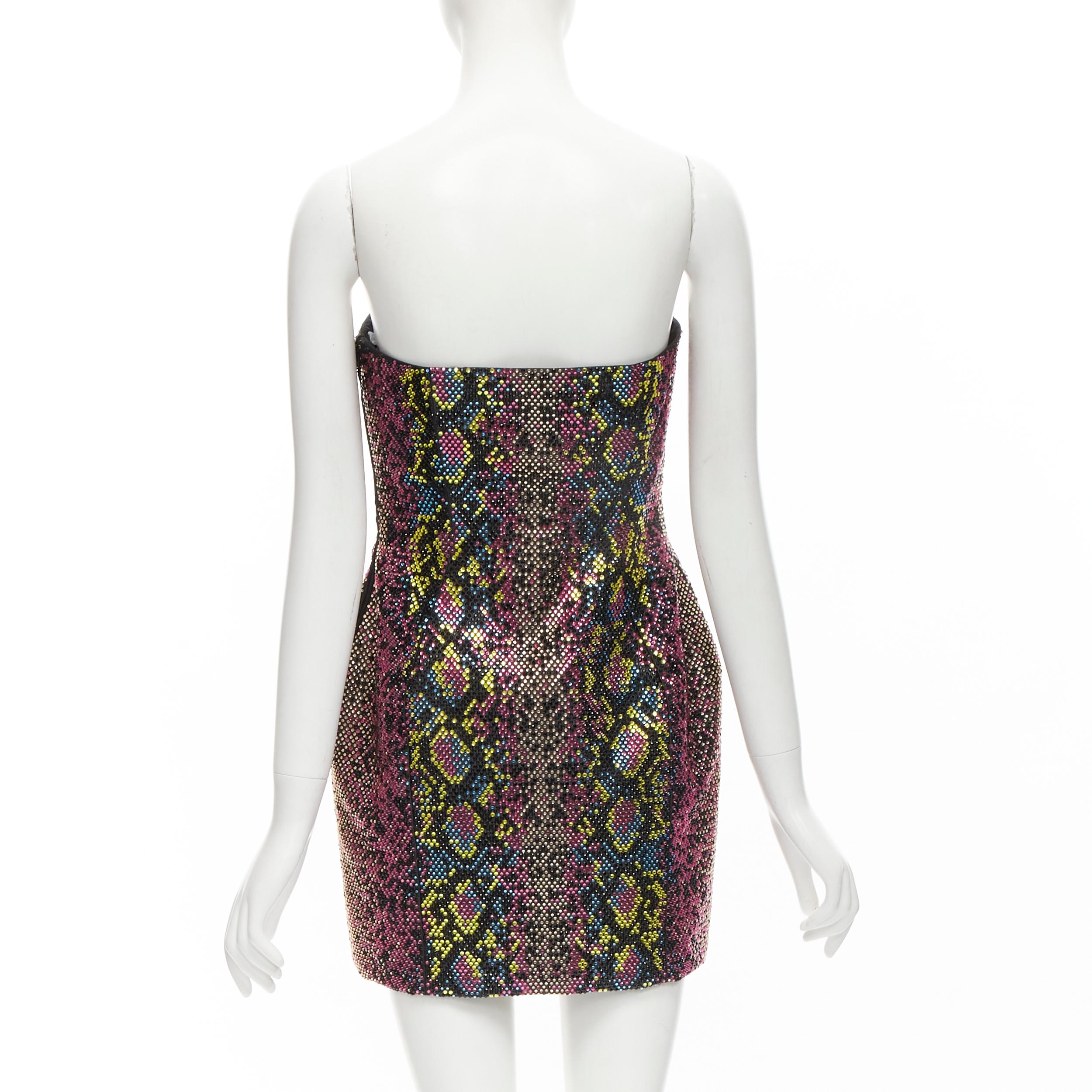 VERSACE 2021 Runway Robe sans bretelles rose incrustée de cristaux incrustés IT40 S Pour femmes en vente