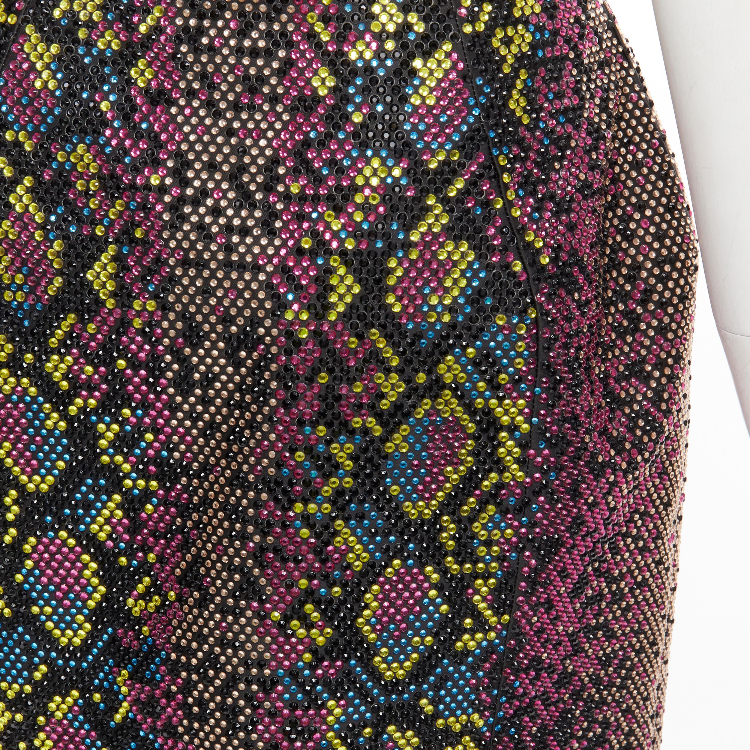 VERSACE 2021 Runway Robe sans bretelles rose incrustée de cristaux incrustés IT40 S en vente 3