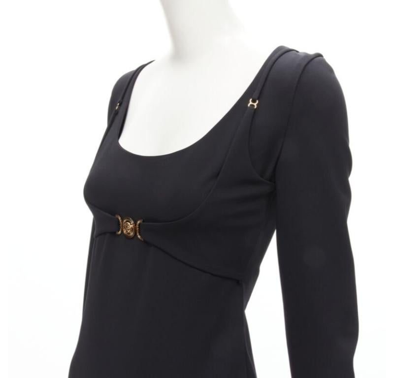 VERSACE 2021 Tresor De La Mer gold Medusa bustier harness dress IT40 S
Reference: TGAS/C01173
Brand: Versace
Designer: Donatella Versace
Model: A89150 A235312 A1008
Collection: 2021 Tresor De La Mer
Material: Viscose, Polyamide
Color: Black,