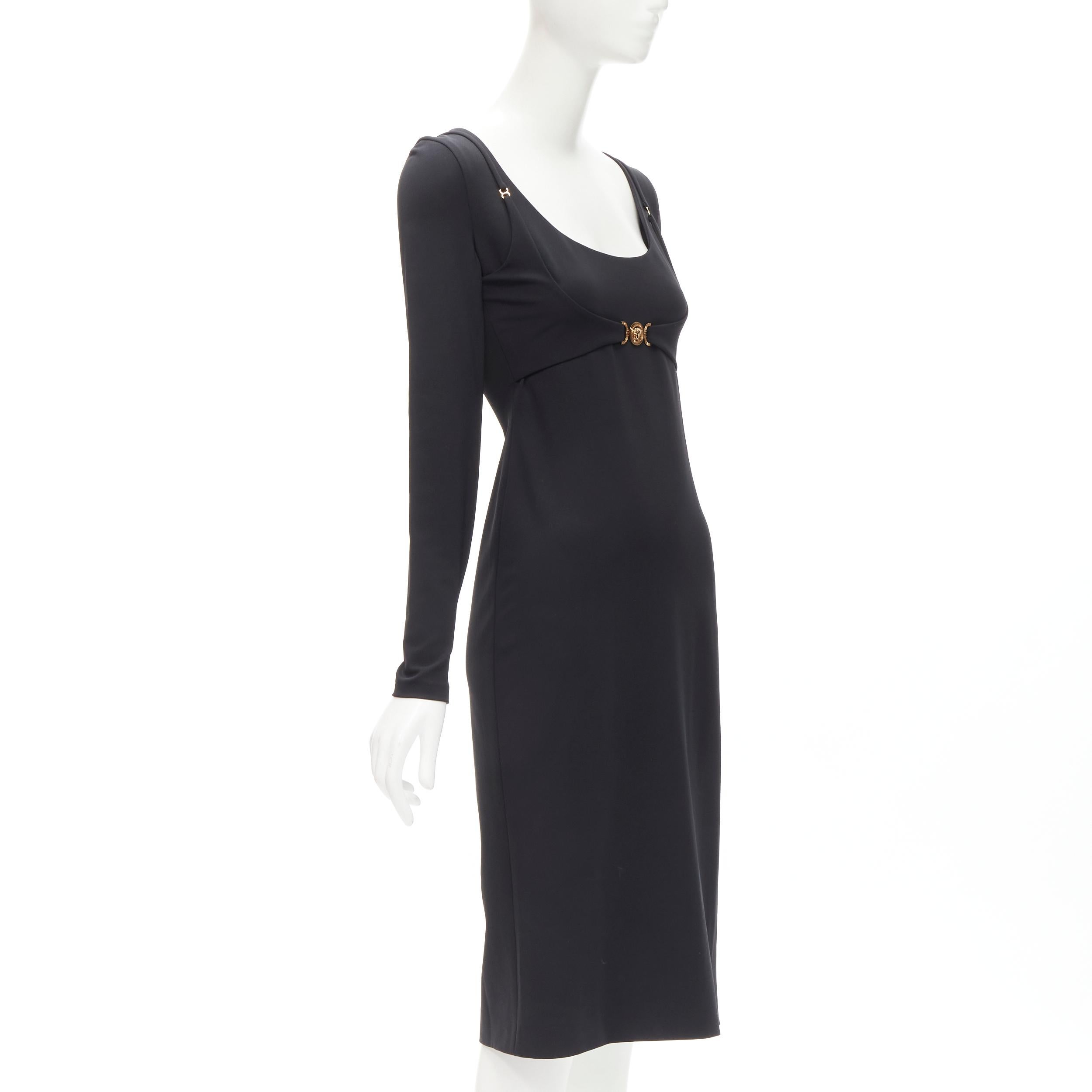 VERSACE 2021 Tresor De La Mer gold Medusa bustier harness dress IT40 S
Reference: TGAS/C01769
Brand: Versace
Designer: Donatella Versace
Model: A89150 A235312 A1008
Collection: 2021
Material: Viscose, Blend
Color: Black
Pattern: Solid
Closure: