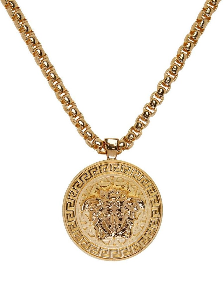VERSACE 24K GOLD MEDUSA MEDALLION CHAIN NECKLACE New For Sale at 1stDibs