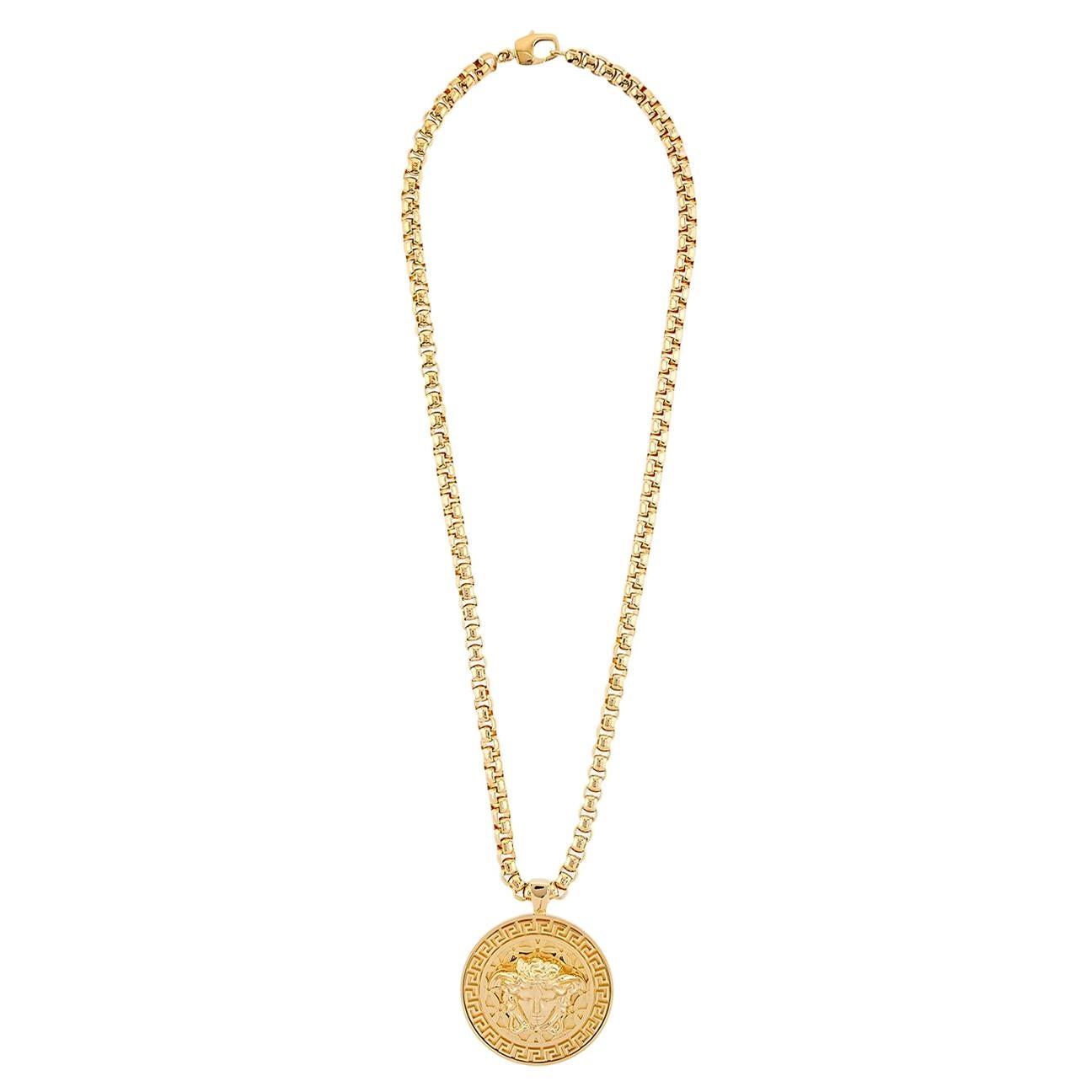 NEW VERSACE 24K GOLD PLATED MEDUSA MEDALLION CHAIN Necklace For Sale