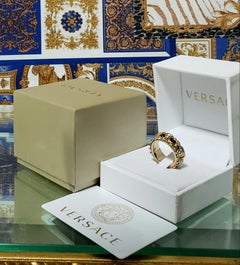 VERSACE 24K GOLD PLATED MEDUSA RING w/BLACK INSERTS size 10