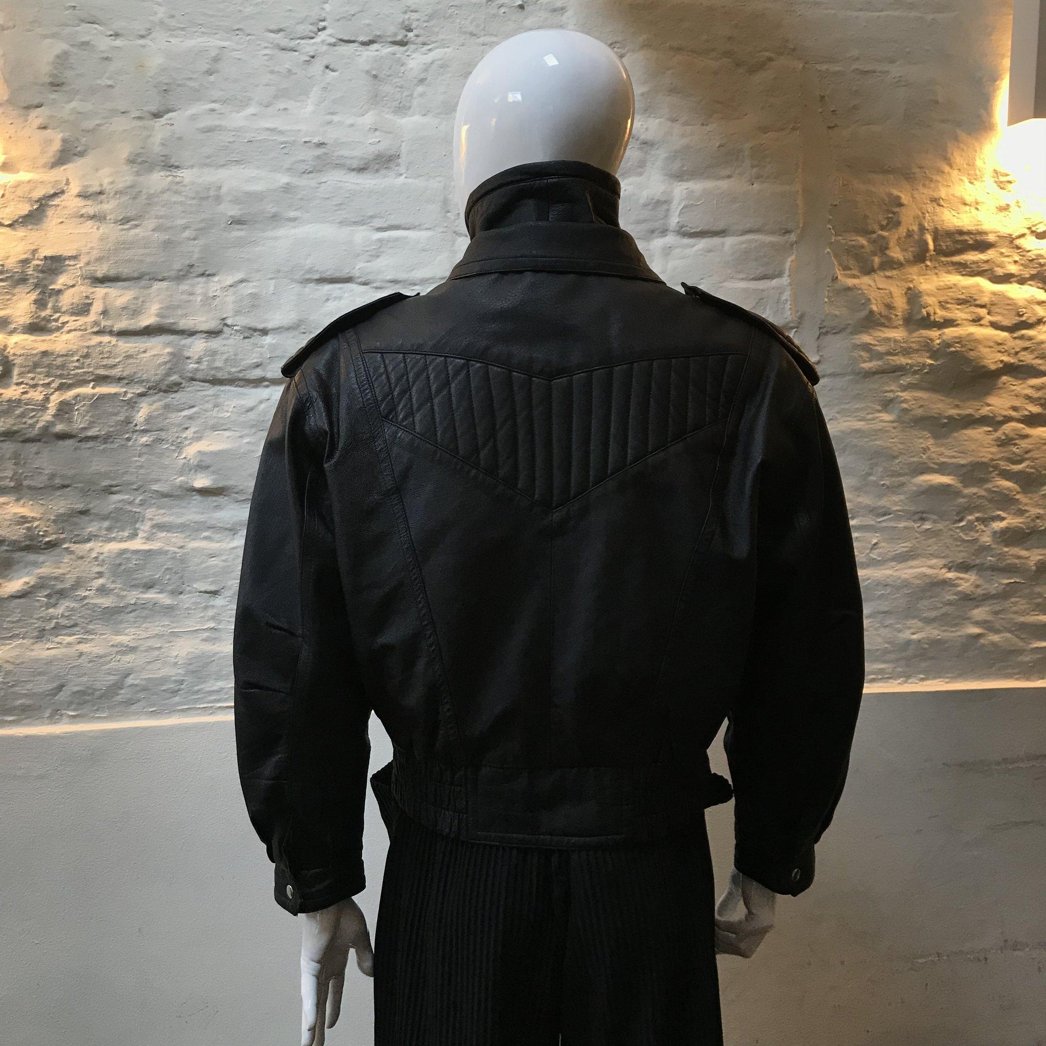 Giacca in pelle Versace anni '80 1