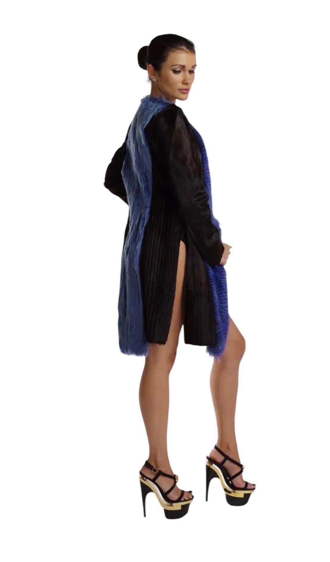 Versace Alpaca and Fox Fur Coat NWT In New Condition For Sale In Montgomery, TX