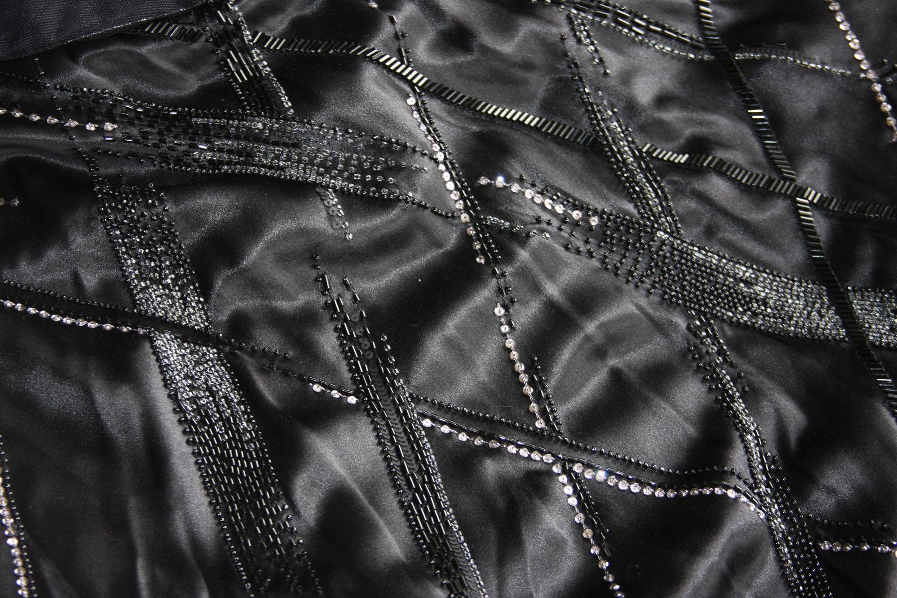 Versace Atelier 90's Schwarz Seide verschönert Tüll offen zurück Kleid Kleid  im Angebot 10