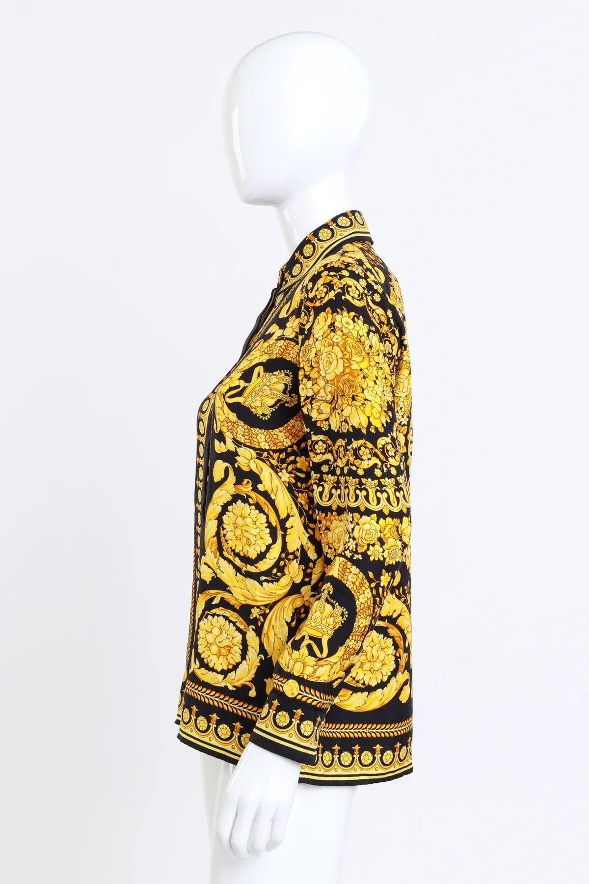 Beige Versace Baroque Crown Silk Button Up Shirt Black Gold (S/M) For Sale