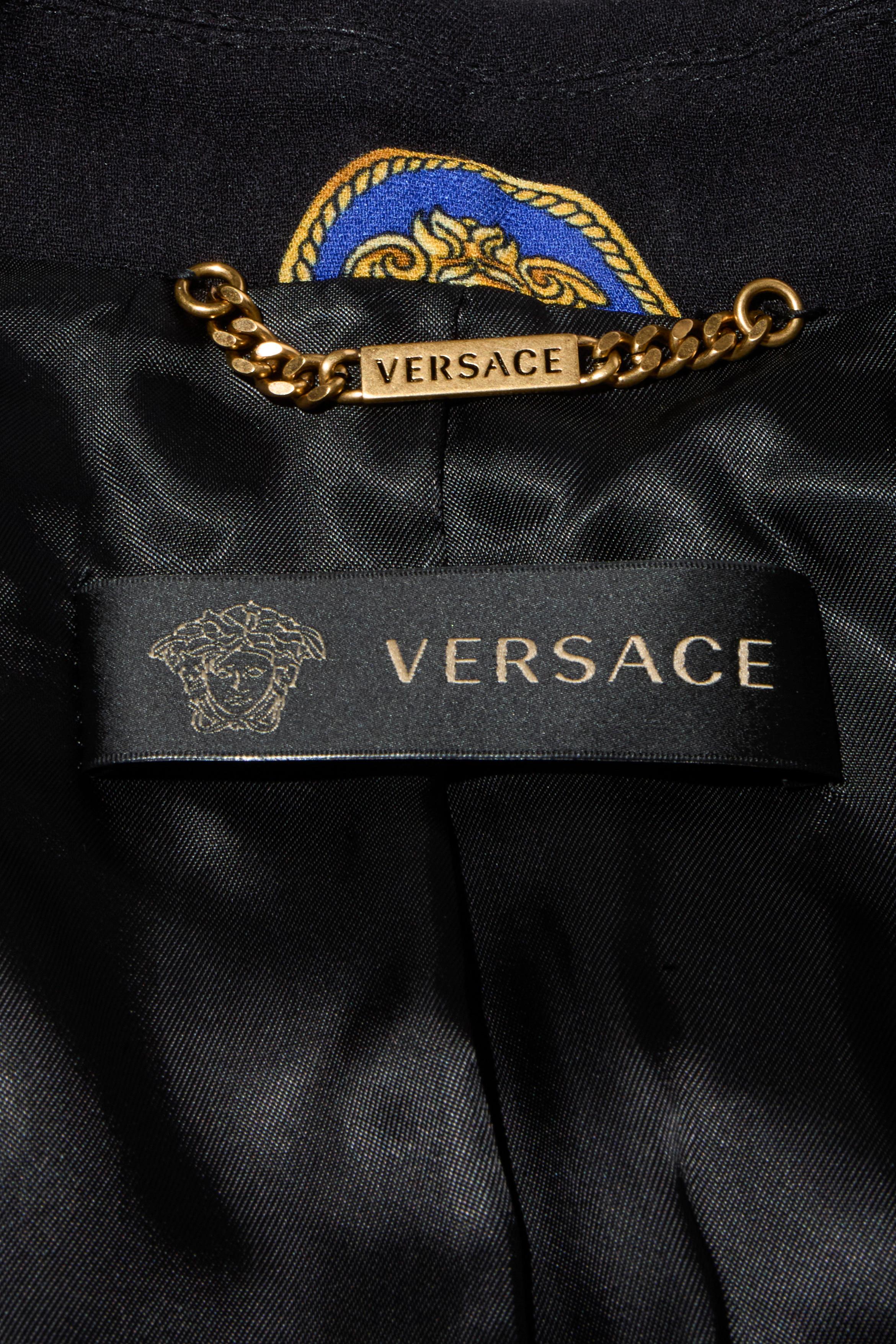Versace Baroque Leopard Print Blazer FW18 Size 40 Medusa Buttons For Sale 4