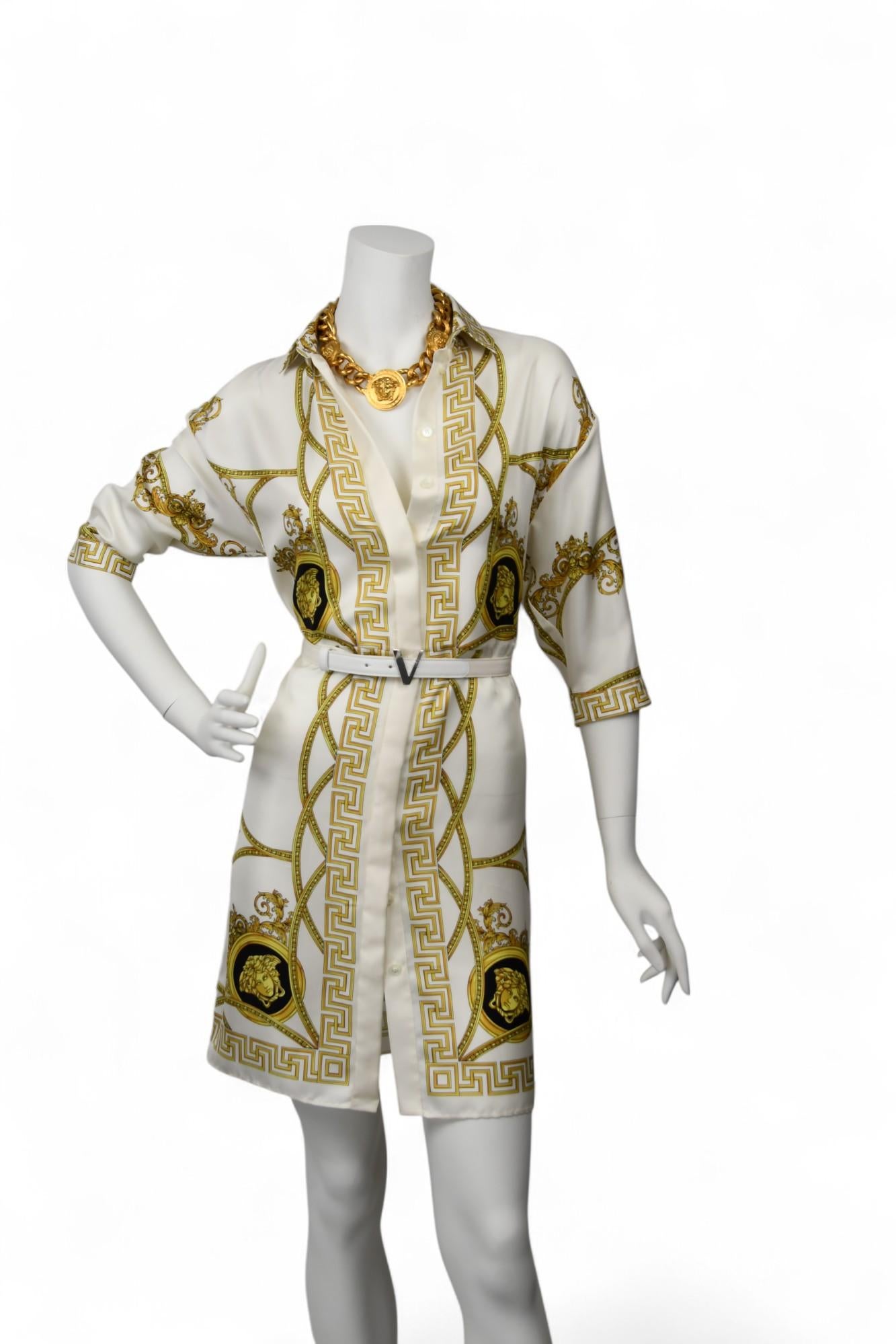 Vestido con cinturón de seda y estampado barroco Versace EU40 en venta 4