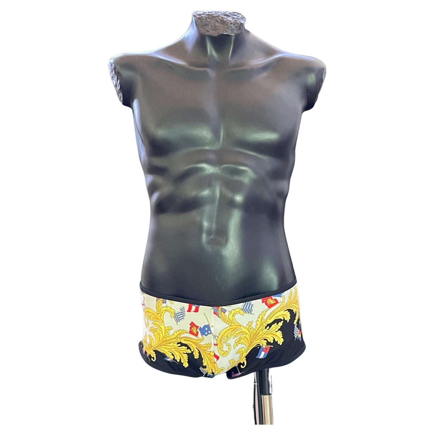 VERSACE BAROQUE PRINT SWIMMING TRUNKS Size Sz 5 For Sale