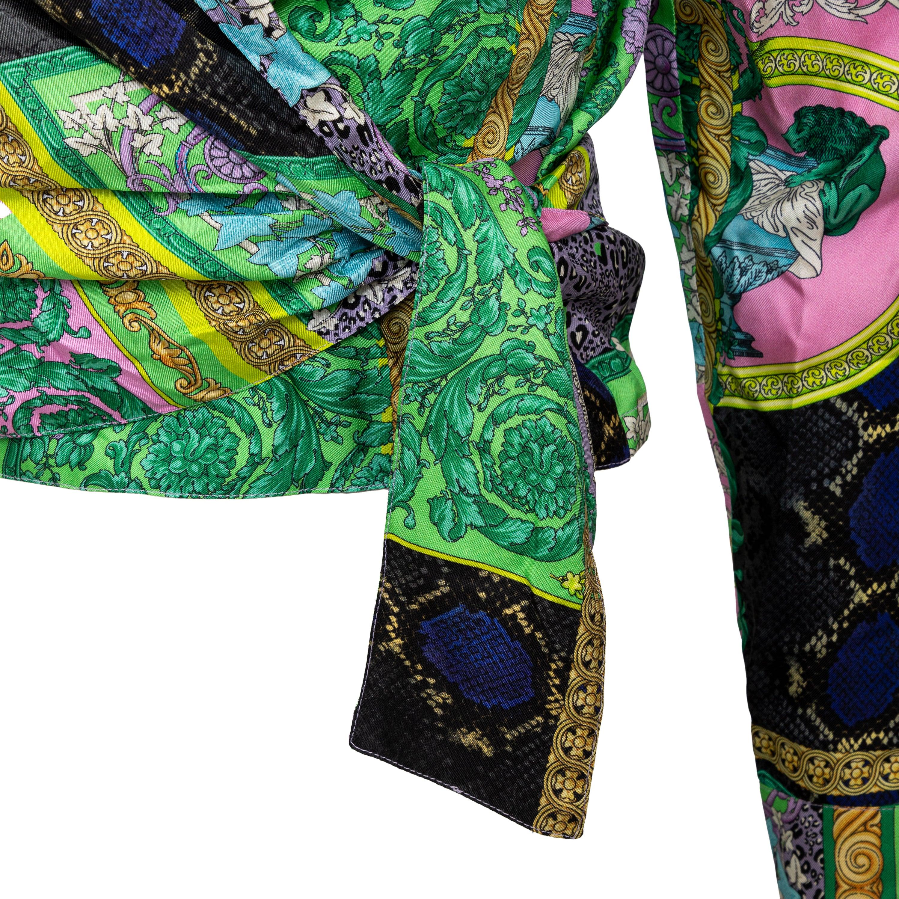 Versace Barockes Wickelhemd mit Druck - '10er Jahre Damen im Angebot