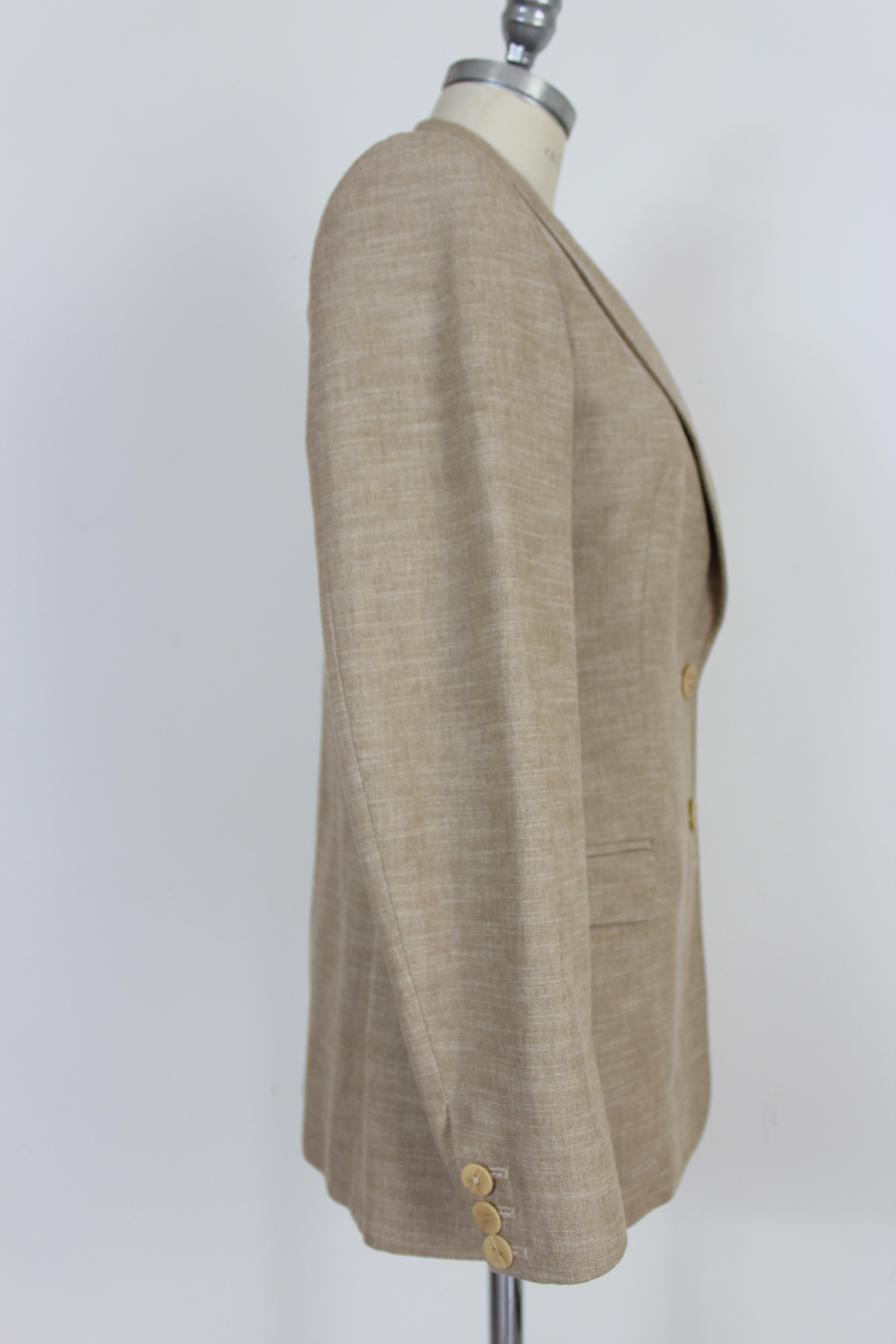 Beige Versace - Blazer tailleur mince ajusté en coton et lin avec empiècement en poil de lapin beige, années 1990  en vente