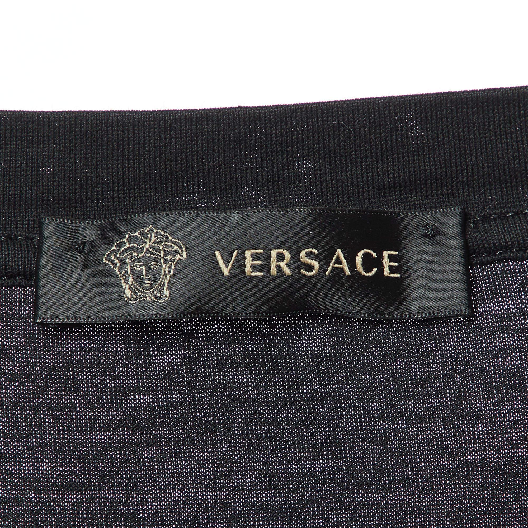 Versace Black Baroque Print Cotton Crew Neck T-Shirt M. M. Bon état - En vente à Dubai, Al Qouz 2