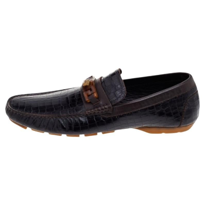 Mocassins à enfiler Medusa en cuir crocodile noir/brun Versace Taille 45