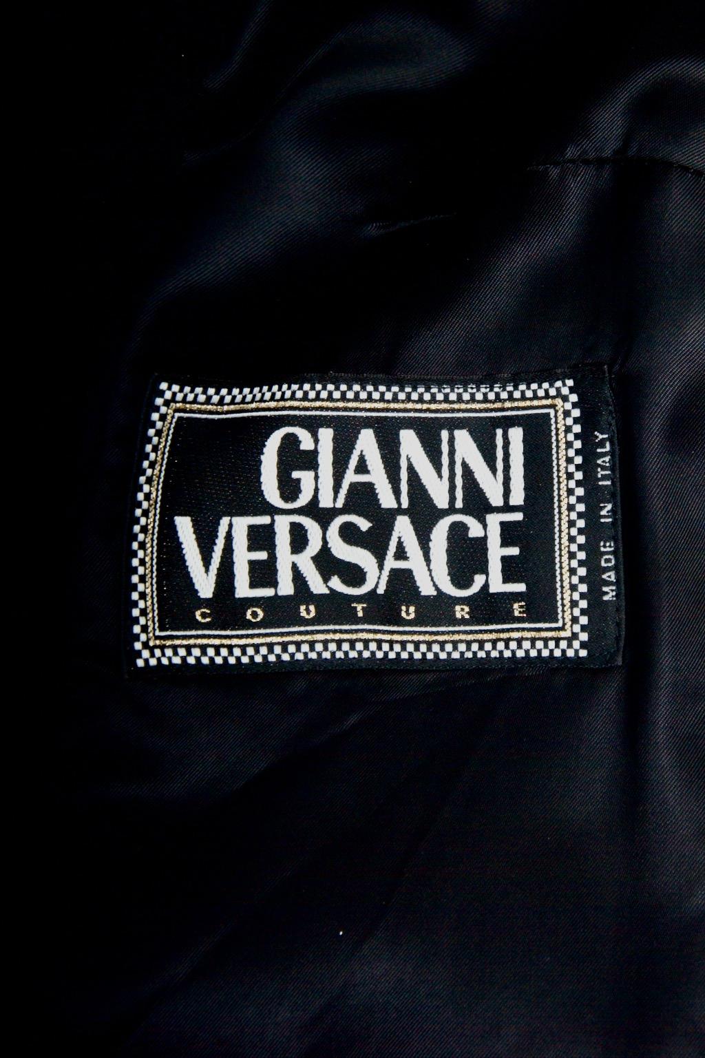 Versace Black Cashmere-Blend Coat For Sale 8