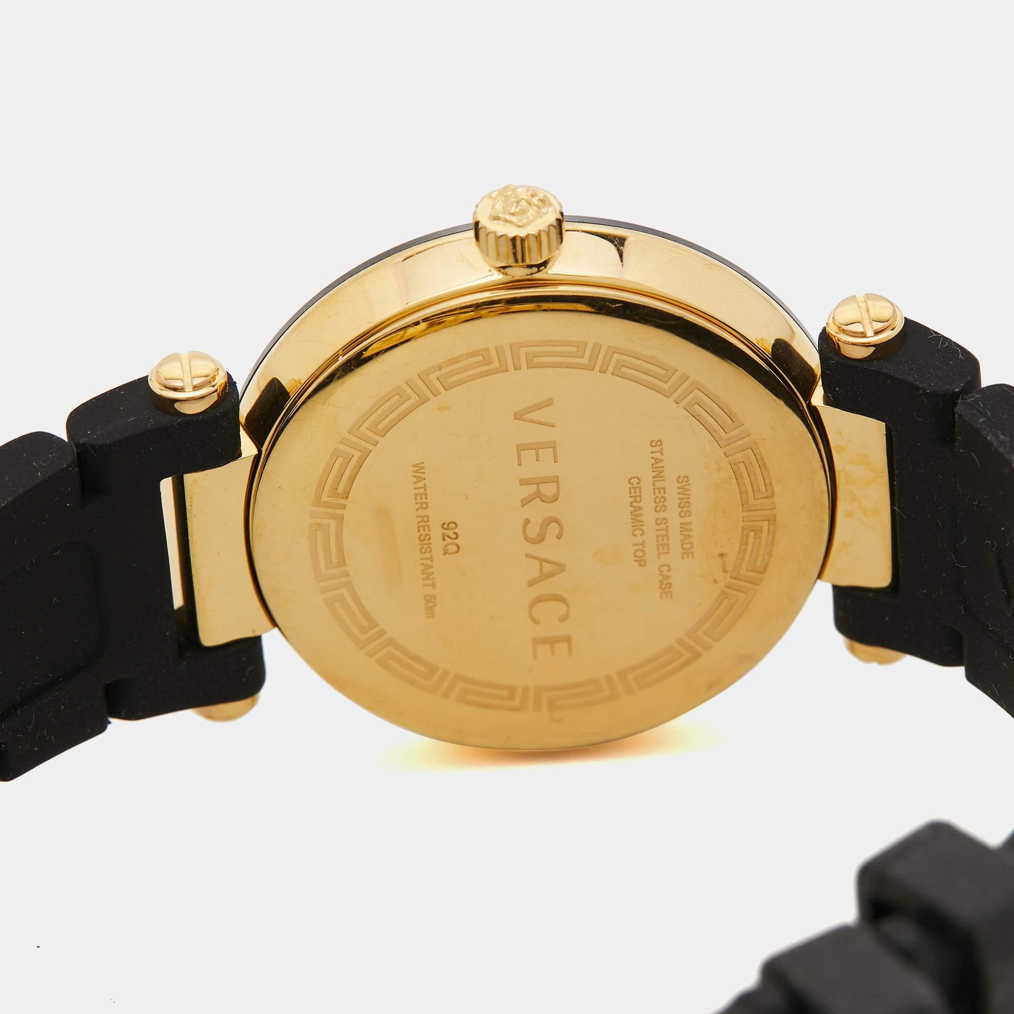 Versace Black Ceramic  Rubber Reve 92Q Women's Wristwatch 35 mm In Good Condition For Sale In Dubai, Al Qouz 2