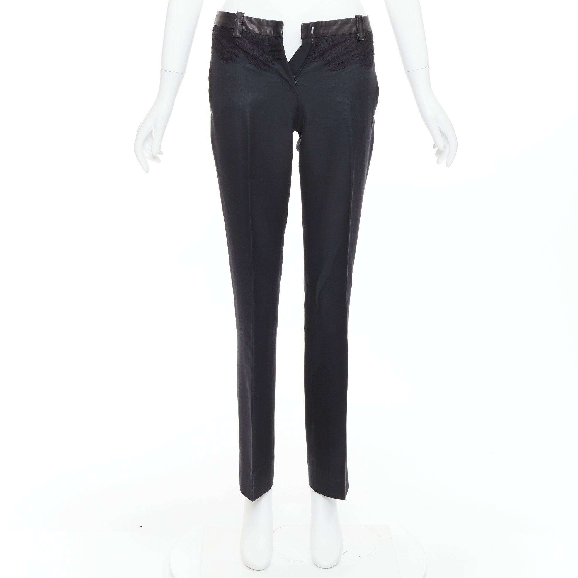 VERSACE noir coton mélangé dentelle cuir pantalon fuselé à la taille IT38 XS en vente 4