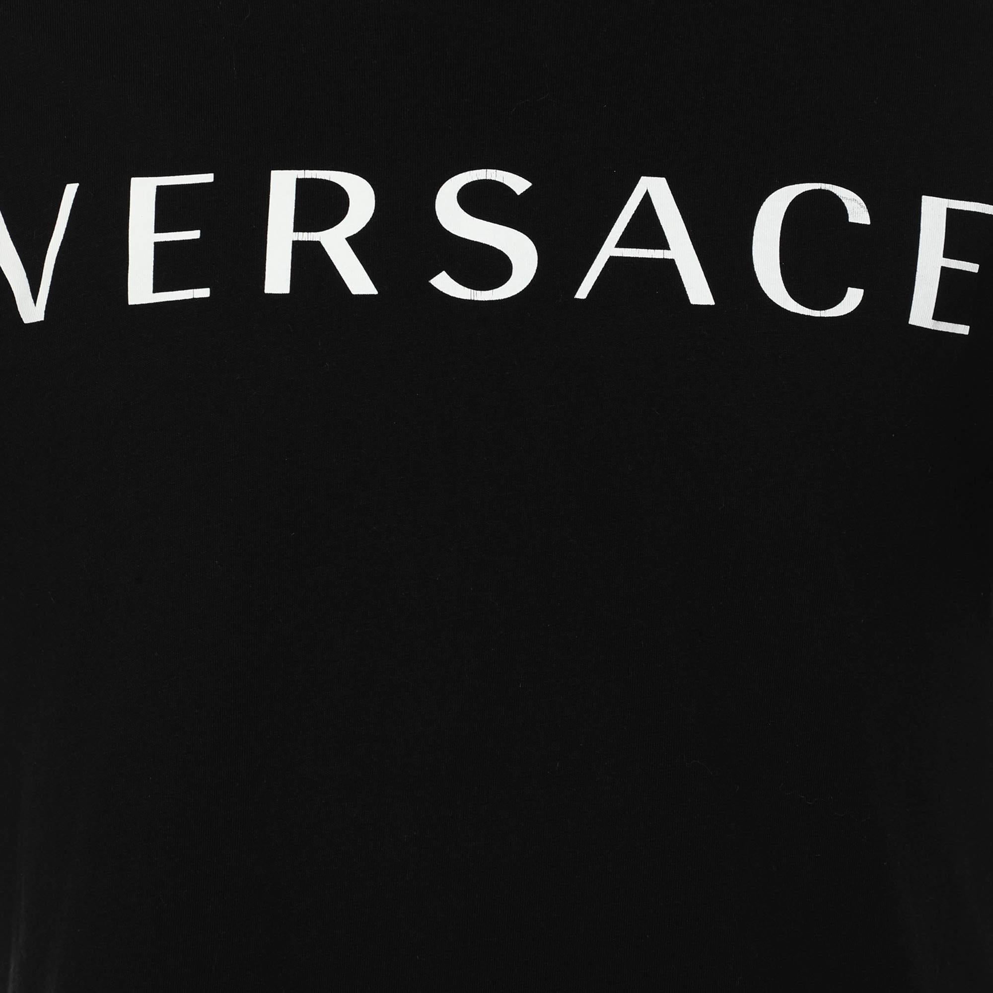 Camiseta estampada con logotipo de algodón negro Versace M Negro en venta
