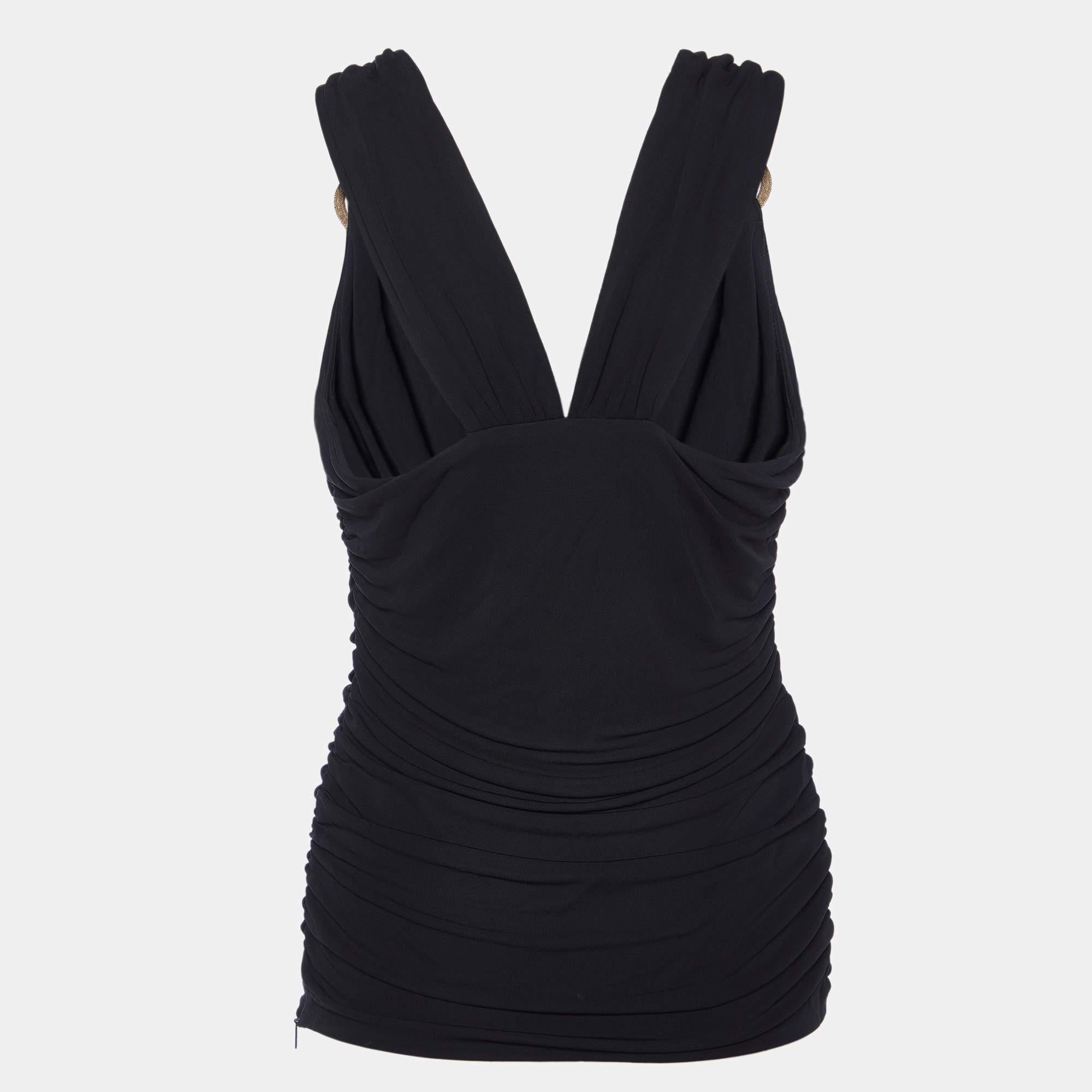 Find great style and comfort while wearing this designer top. Tailored using the best fabrics  the creation has been given immense detail. Style it with a pair of jeans and flats.