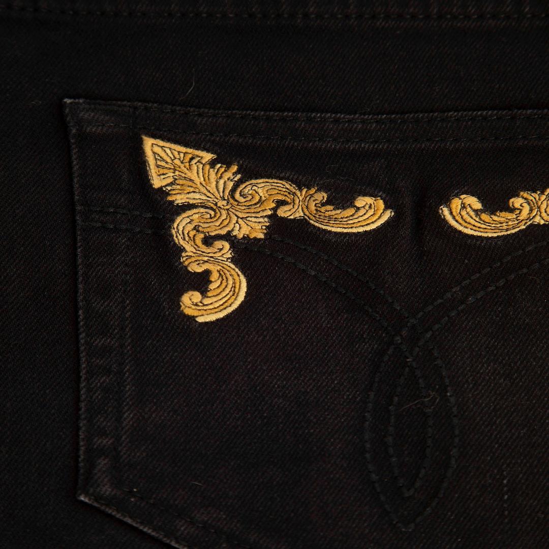 Versace Black Denim Embroidered Pocket Jeans Size XL In Good Condition For Sale In London, GB