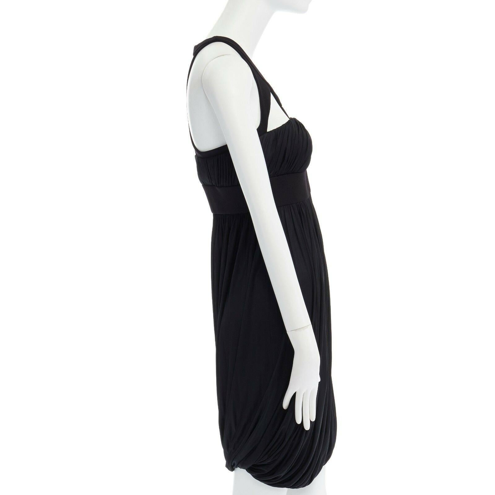 VERSACE vestido de cóctel negro drapeado de viscosa con escote arnés IT40 S en Bueno Estado en Hong Kong, NT