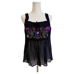 Versace Schwarzes Babydoll-Top aus besticktem Chiffon mit mehrfarbigem Barockmotiv