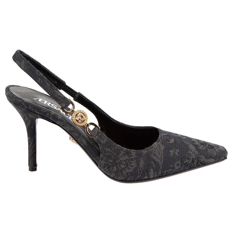 Versace Black Floral Medusa 95 Barocco Pumps Size IT 36