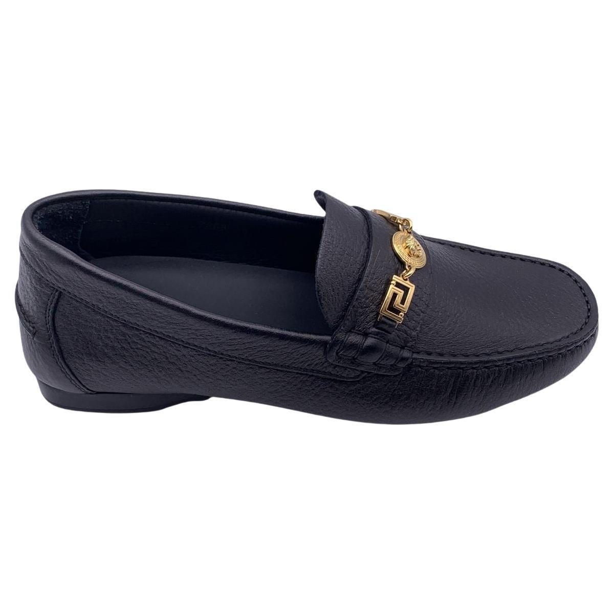 Versace Black Gold Medusa Greek Chain Car Shoes Loafers Size 38 For Sale