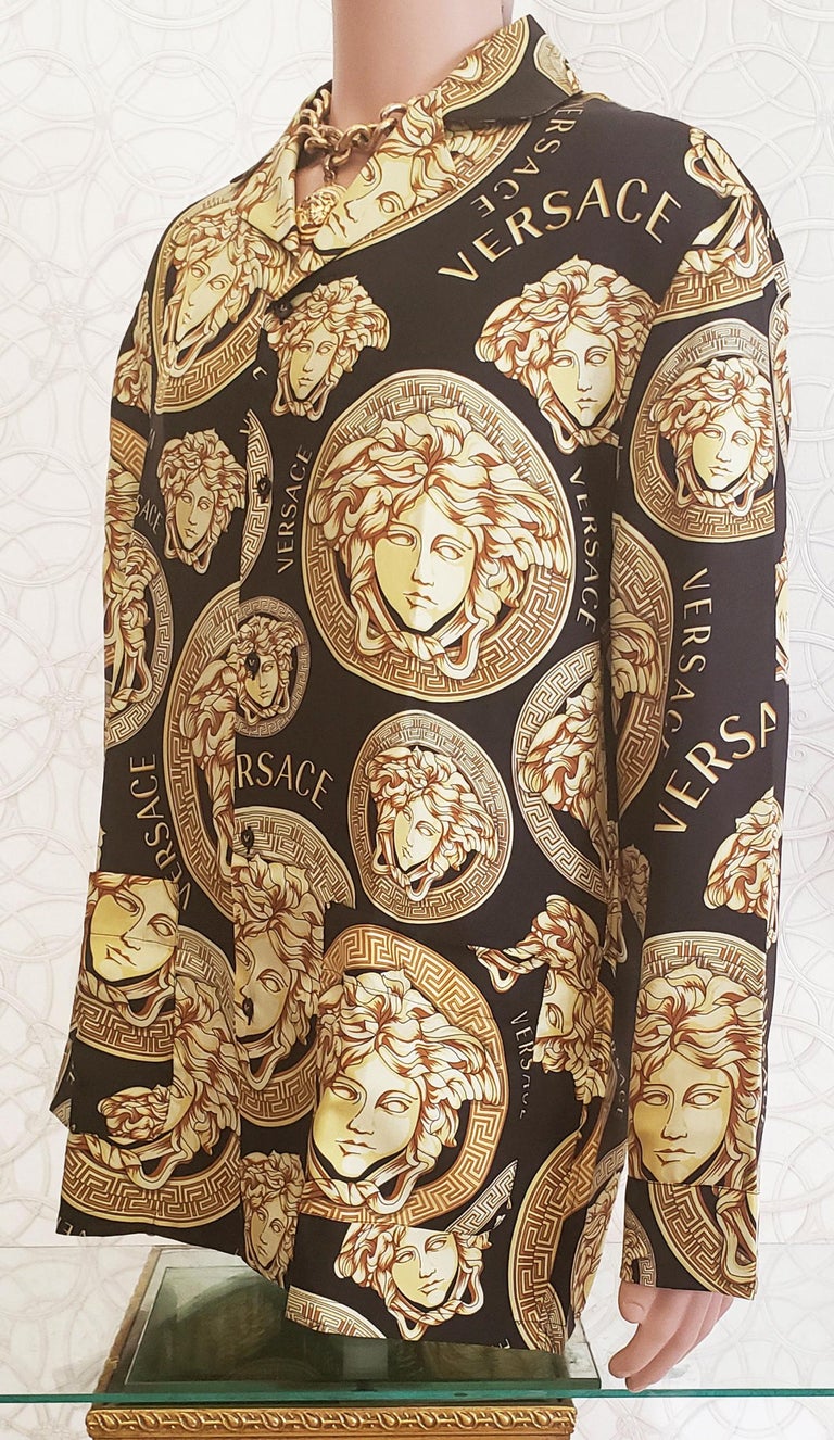 VERSACE Printed silk shirt · VERGLE