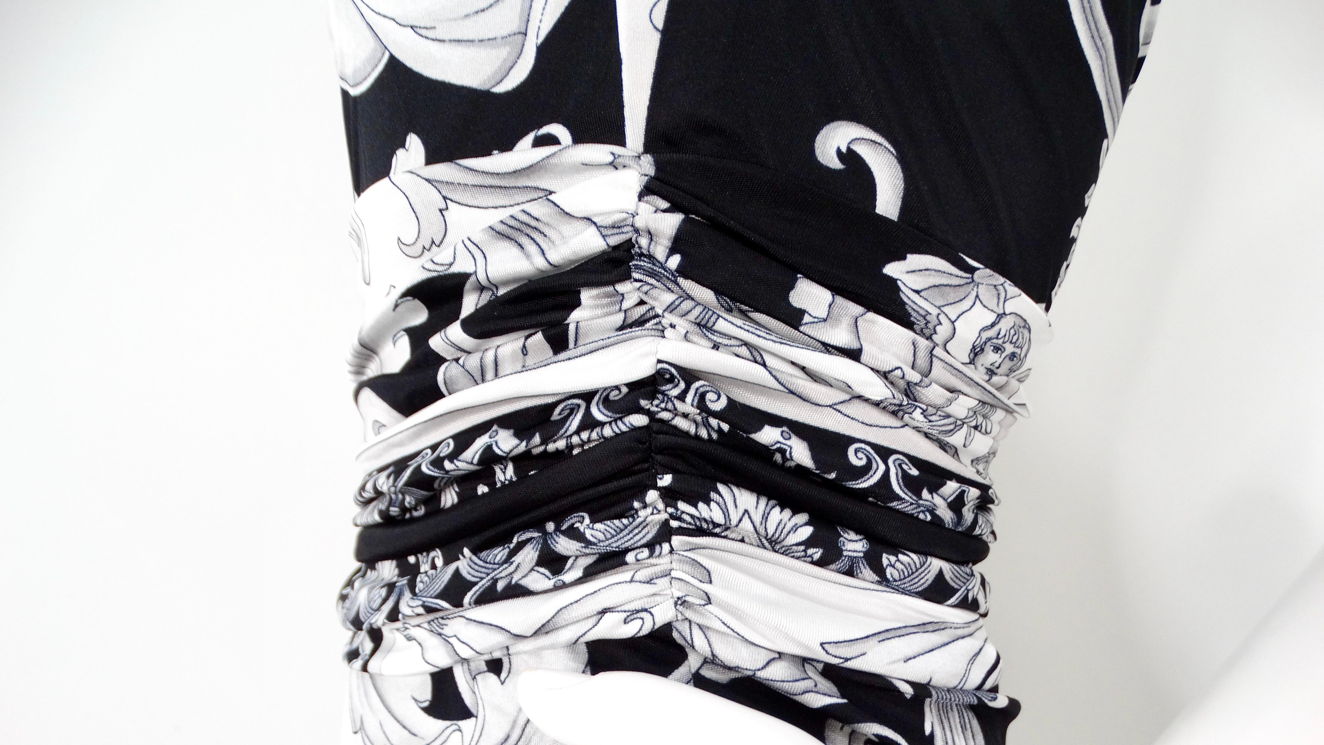 Versace - Vestito con stampa barocca in nero e grigio in vendita 3